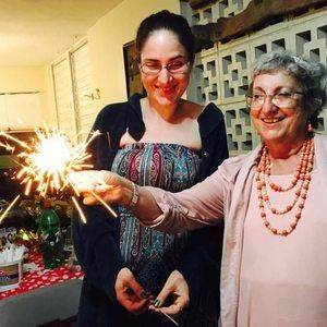 Meet your Posher, Ele